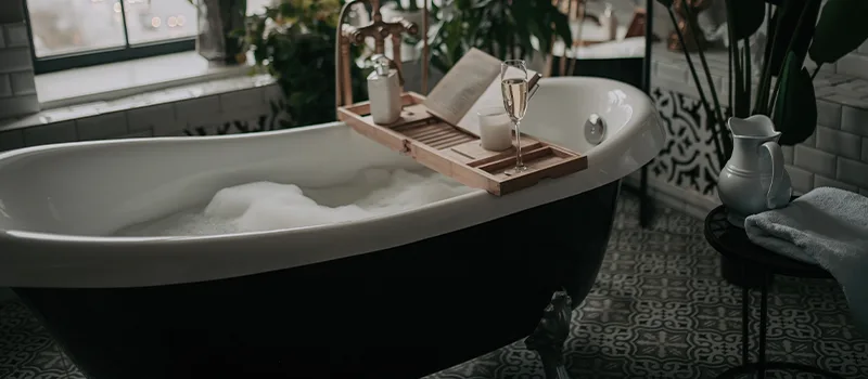 Full Bed Bathtub Replacement in Acton, ON